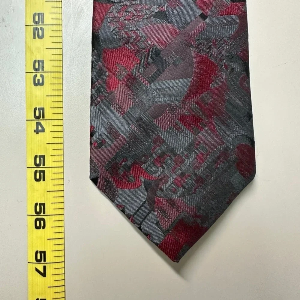Wembley WemSilk Mens Tie Red Grey Black Abstract Geometric Silk Blend Necktie